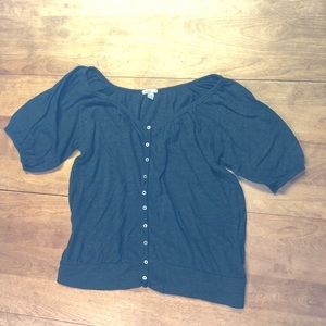 👑 Old Navy Gray Short Sleeve Button Down Blouse
